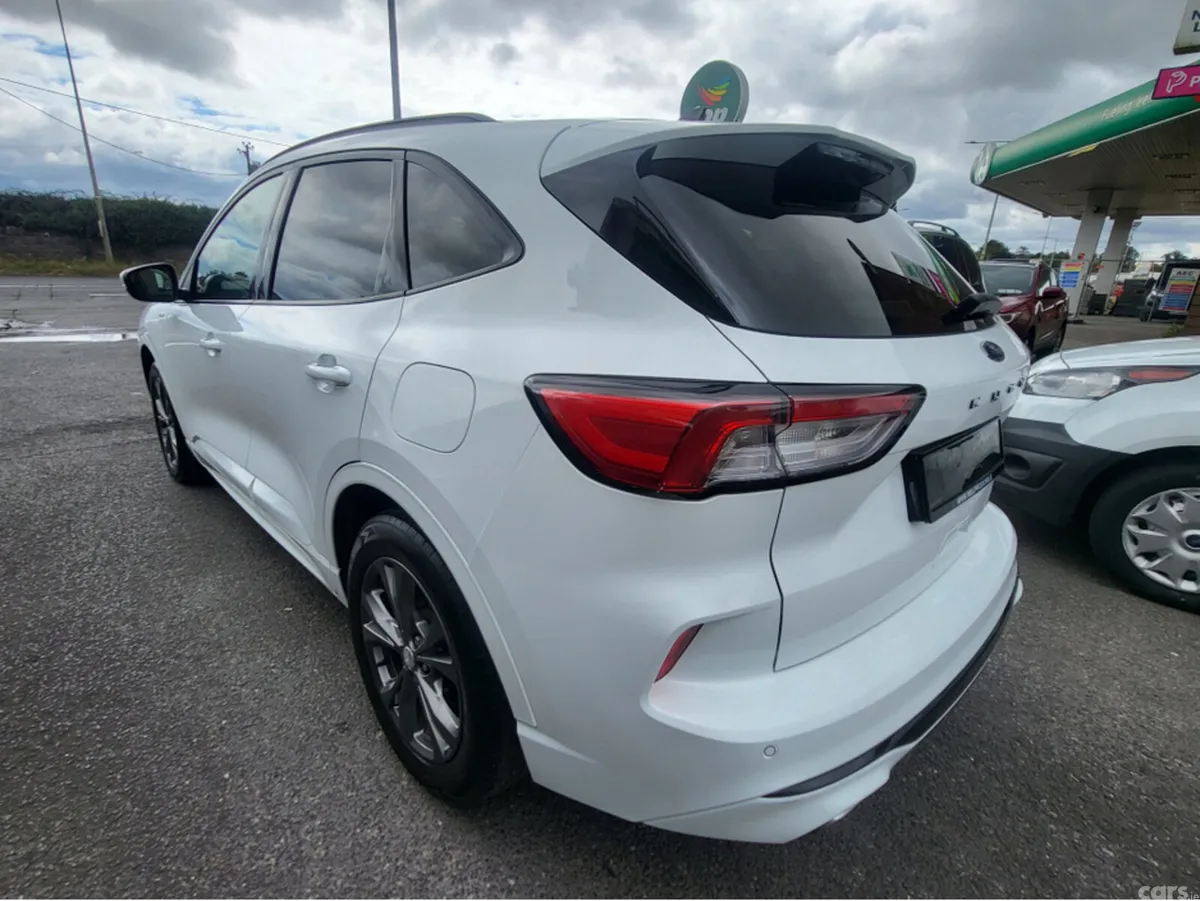 Ford Kuga MPV, Diesel, 2020, White