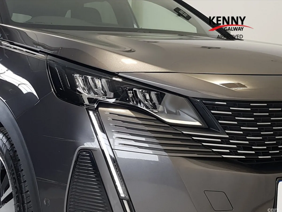 Peugeot 3008 MPV, Diesel, 2023, Grey