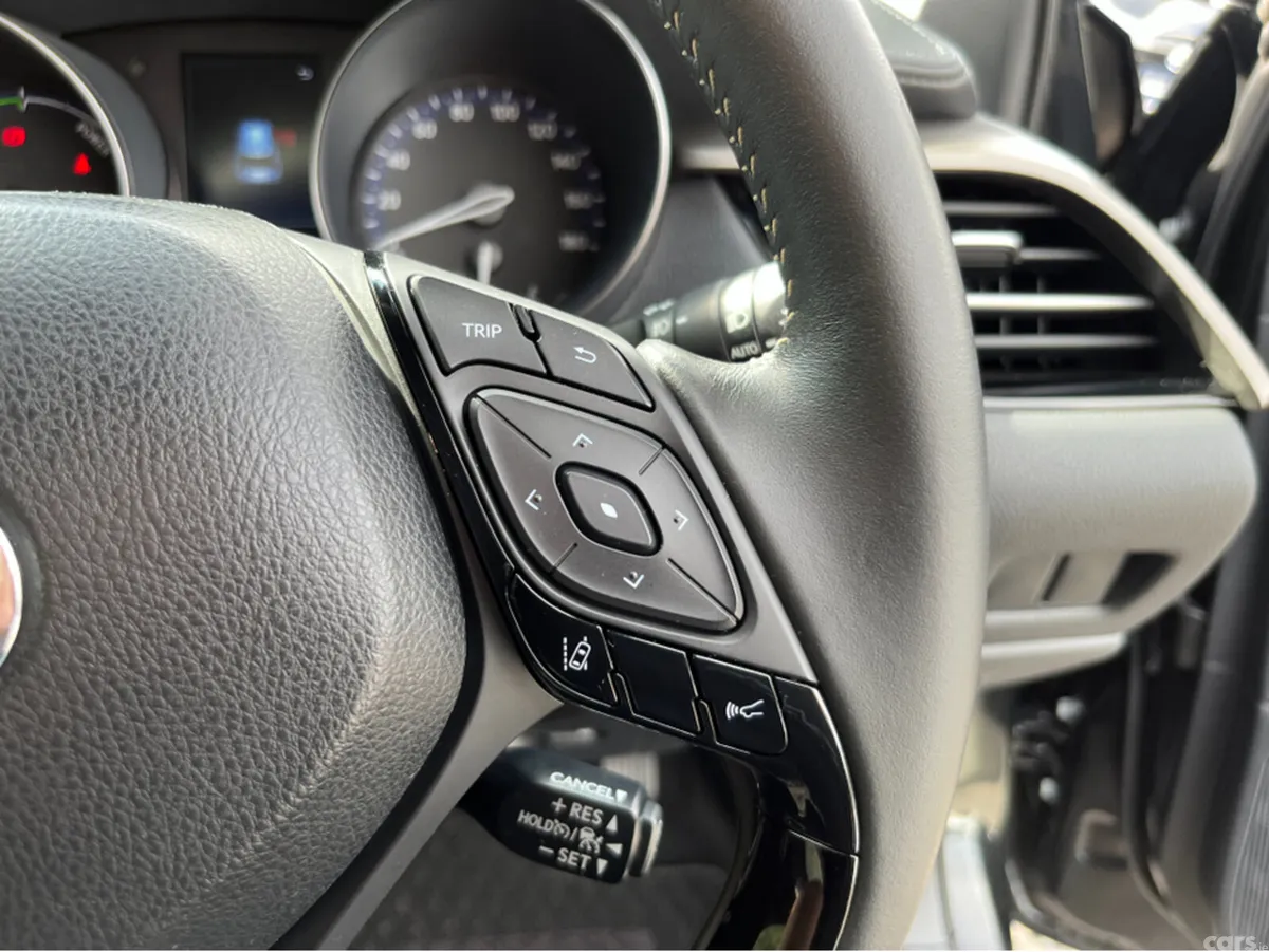 Toyota C-HR SUV, Petrol Hybrid, 2023, Black