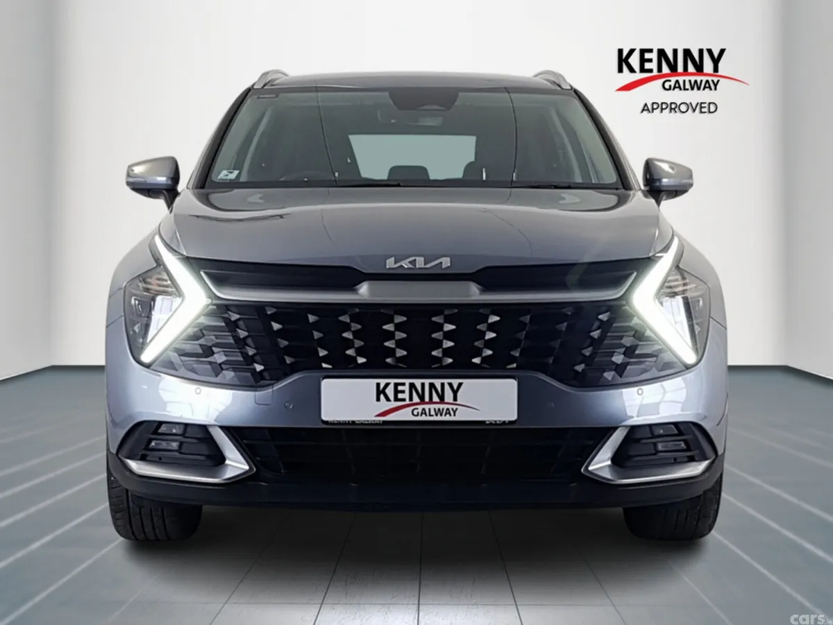 Kia Sportage MPV, Diesel, 2025, Grey