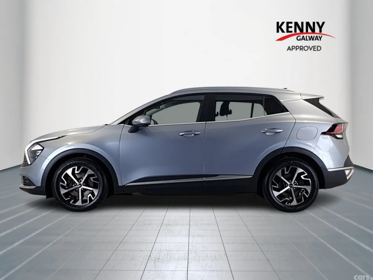 Kia Sportage MPV, Diesel, 2025, Grey