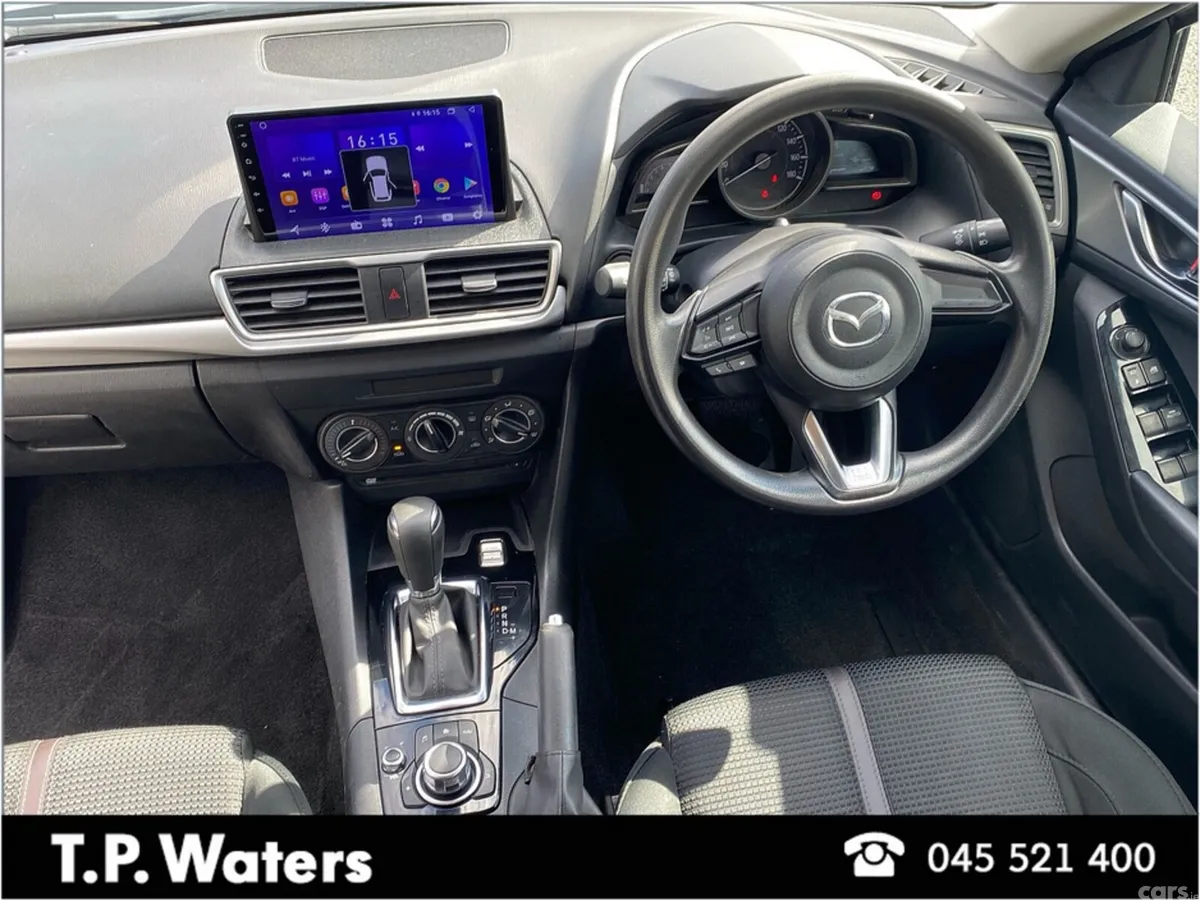 Mazda Mazda3 Hatchback, Petrol, 2018, Silver