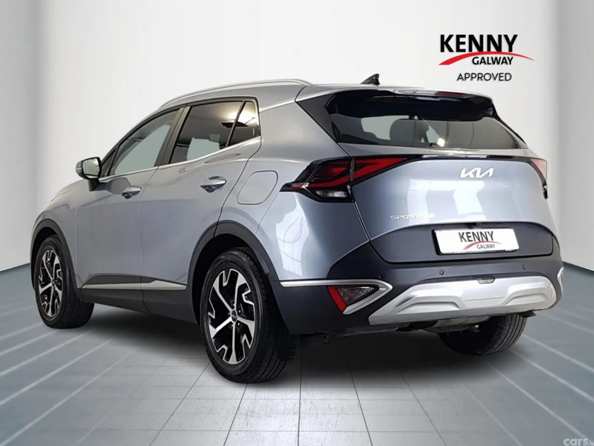 Kia Sportage MPV, Diesel, 2025, Grey