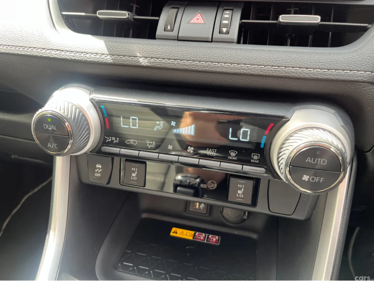 Toyota RAV4 SUV, Petrol Hybrid, 2024, Grey