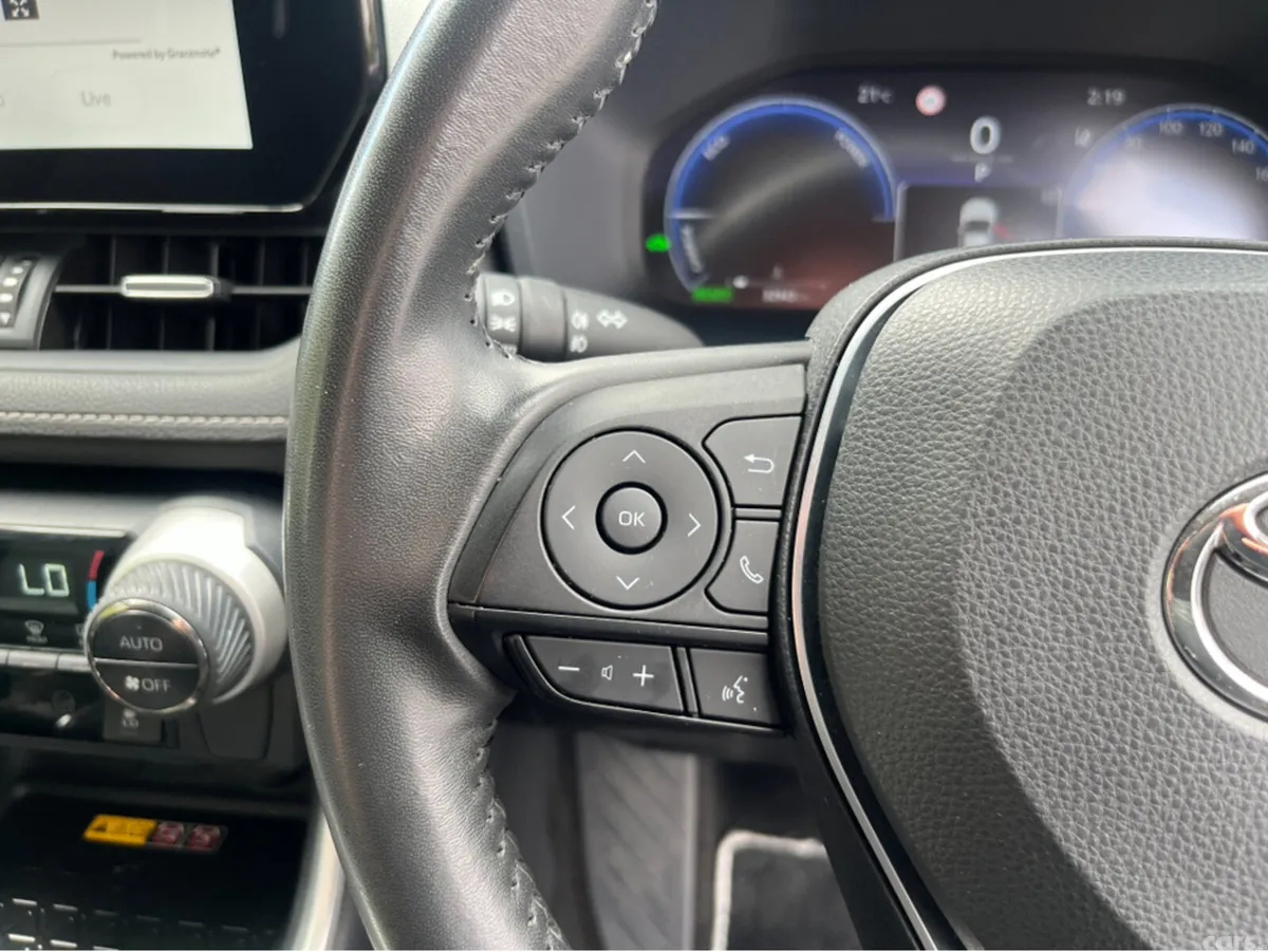 Toyota RAV4 SUV, Petrol Hybrid, 2024, Grey