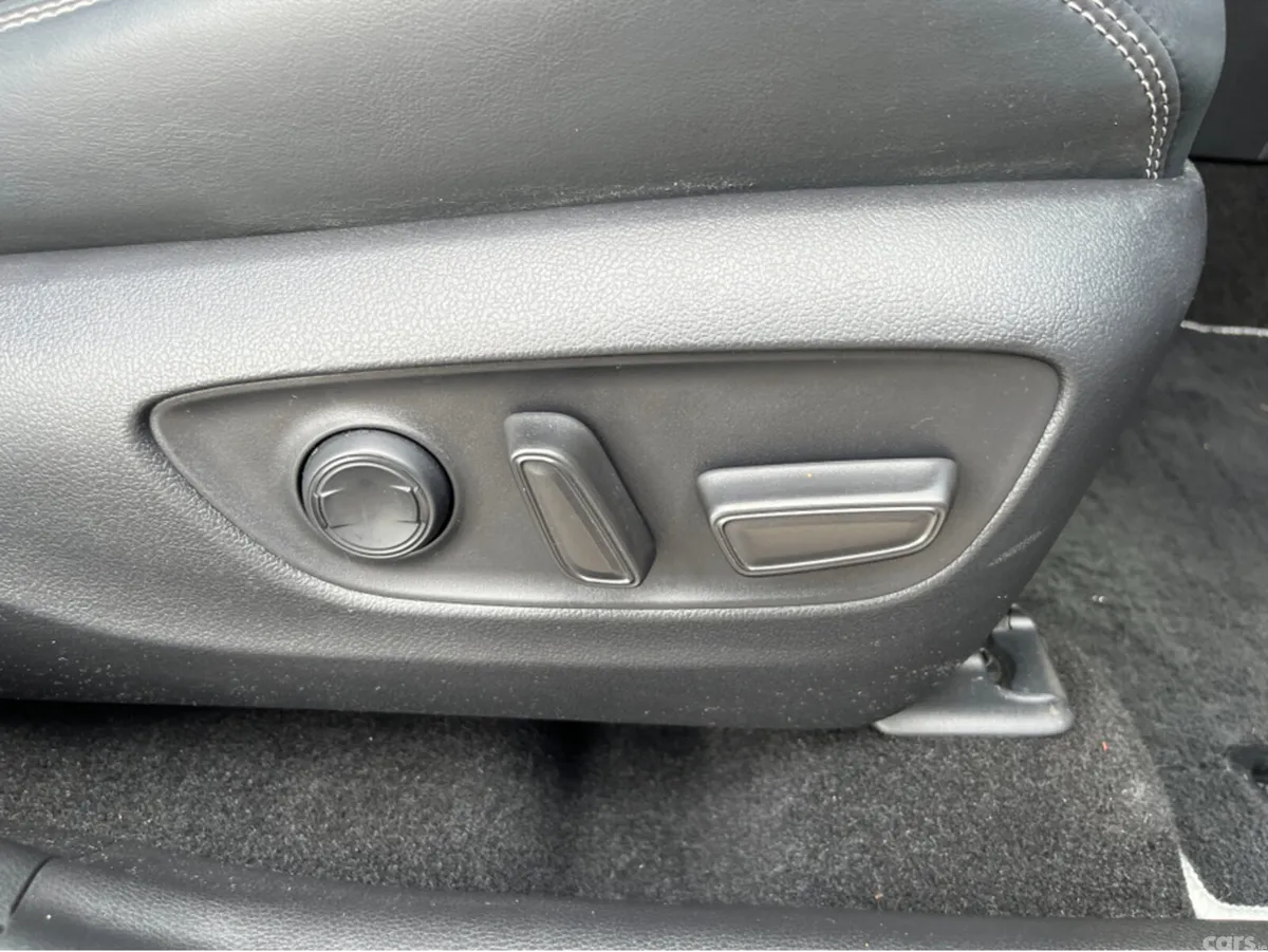Toyota RAV4 SUV, Petrol Hybrid, 2024, Grey