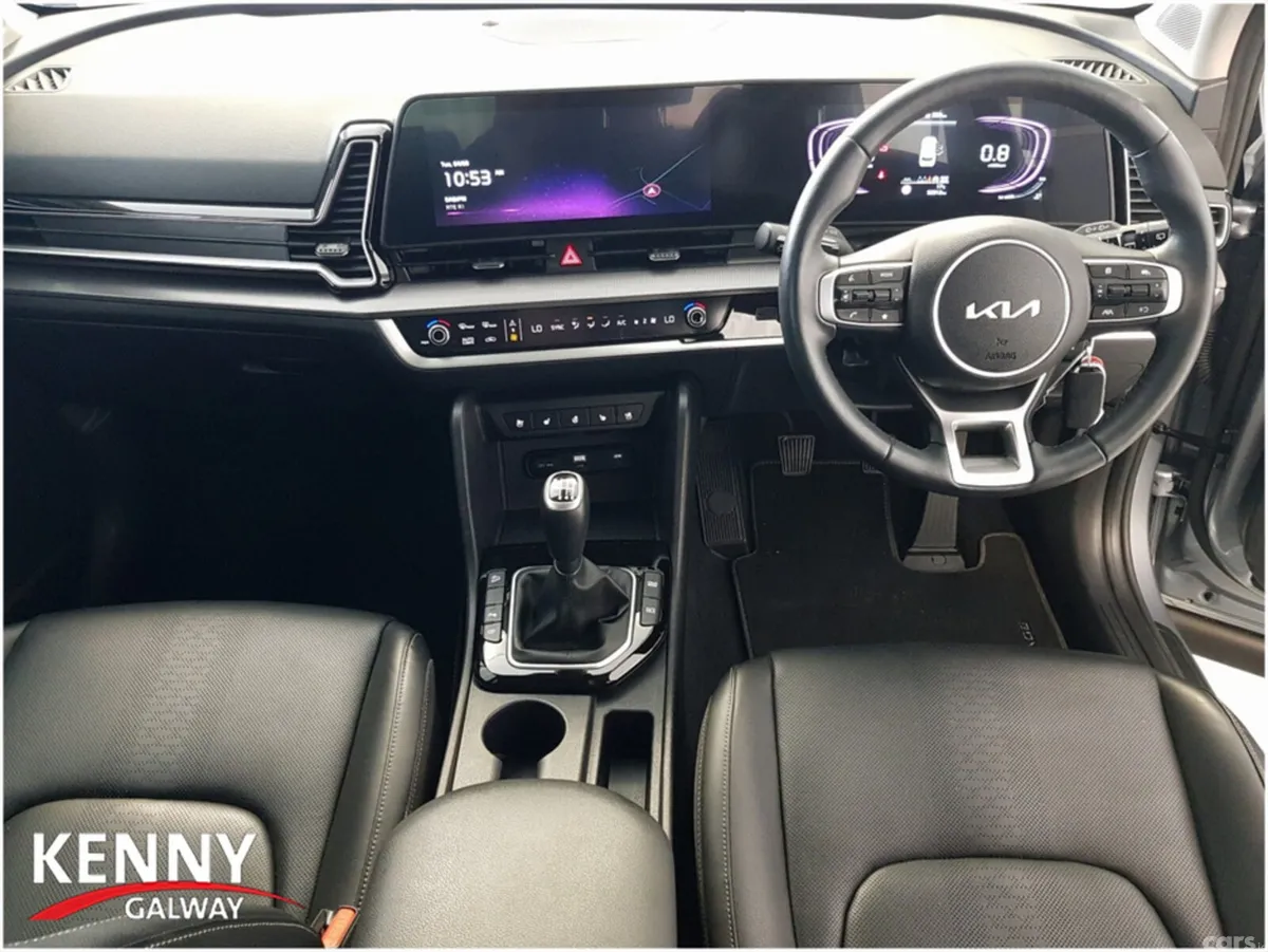 Kia Sportage MPV, Diesel, 2025, Grey
