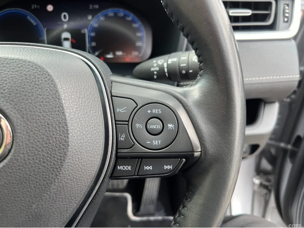 Toyota RAV4 SUV, Petrol Hybrid, 2024, Grey
