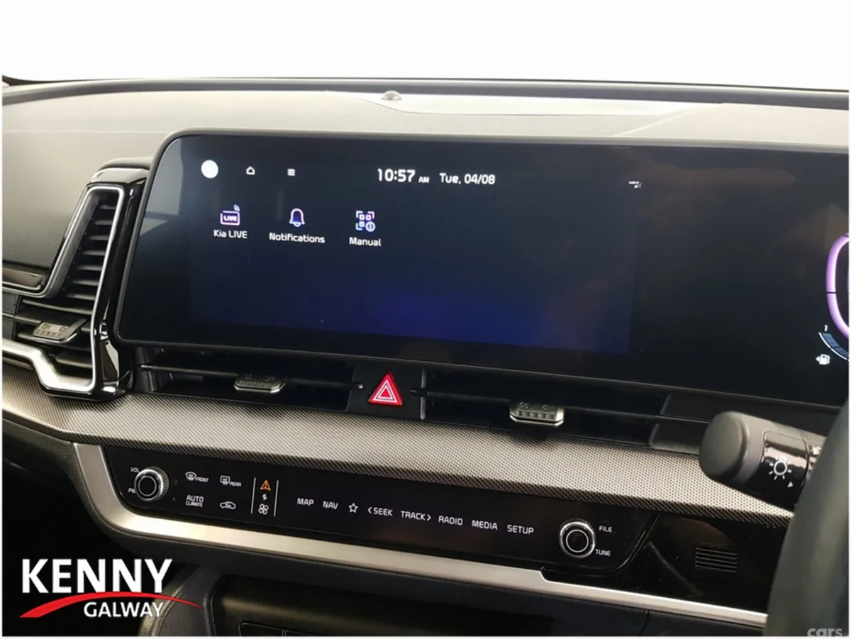 Kia Sportage MPV, Diesel, 2025, Grey