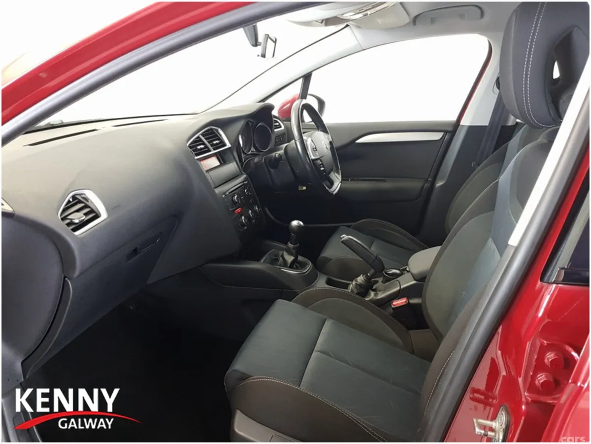 Citroen C4 Hatchback, Diesel, 2012, Red