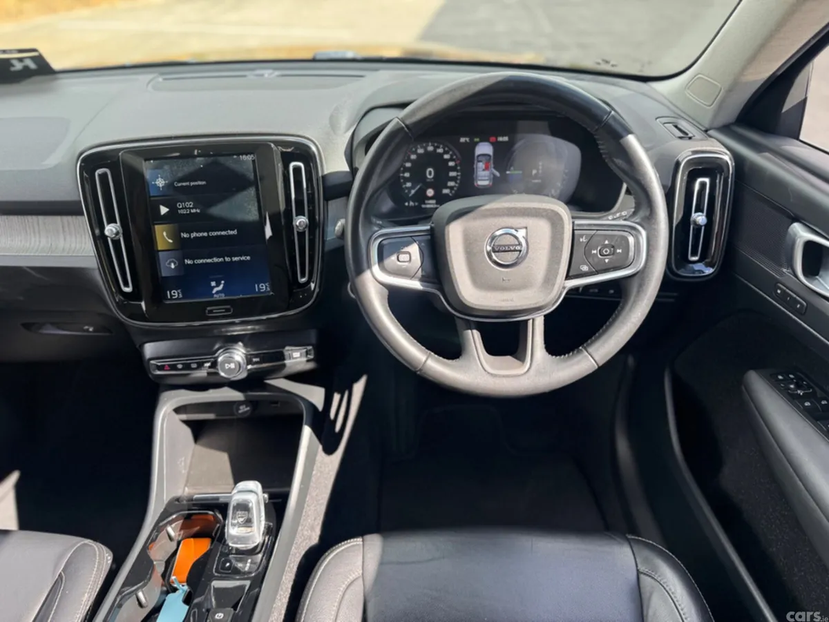 Volvo XC40 Estate, Petrol Plug-in Hybrid, 2020, Black
