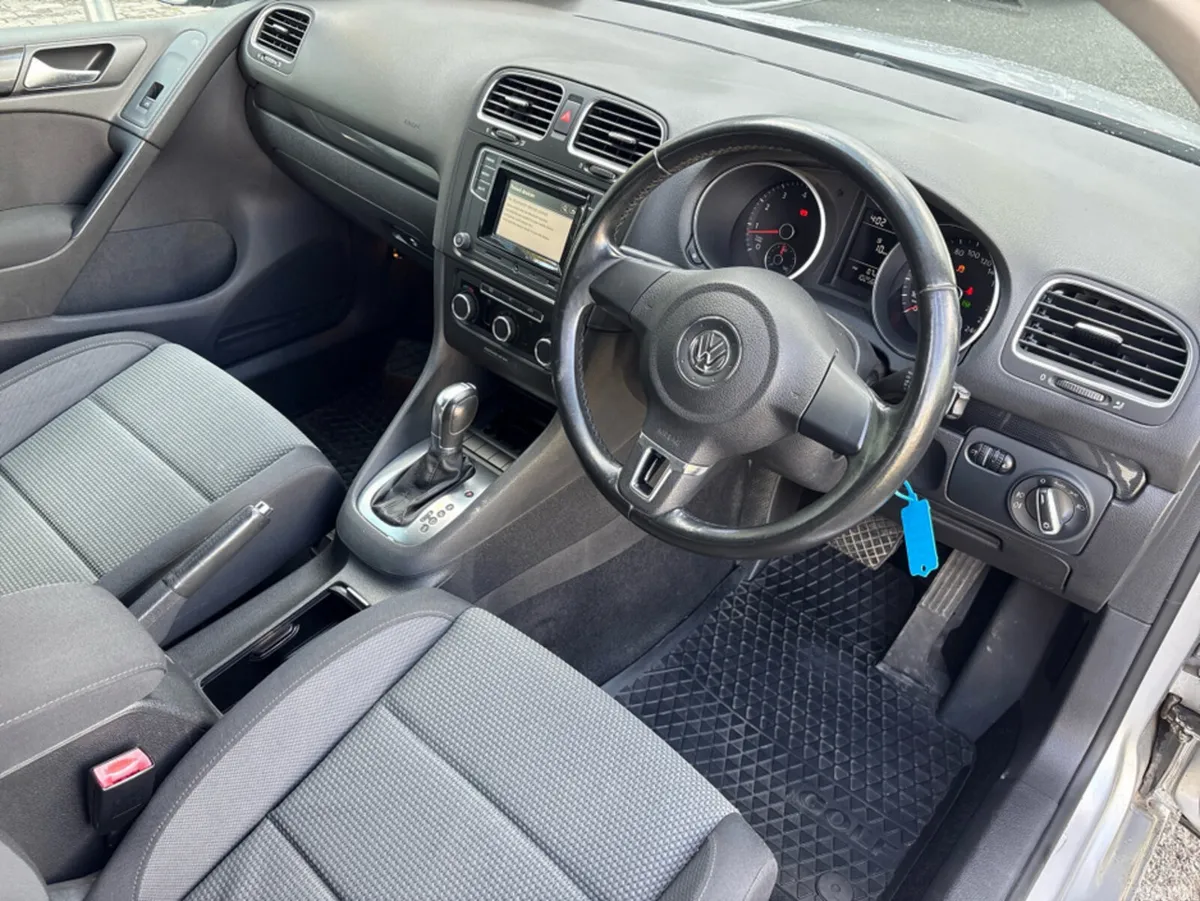 Volkswagen Golf Hatchback, Petrol, 2012, Silver