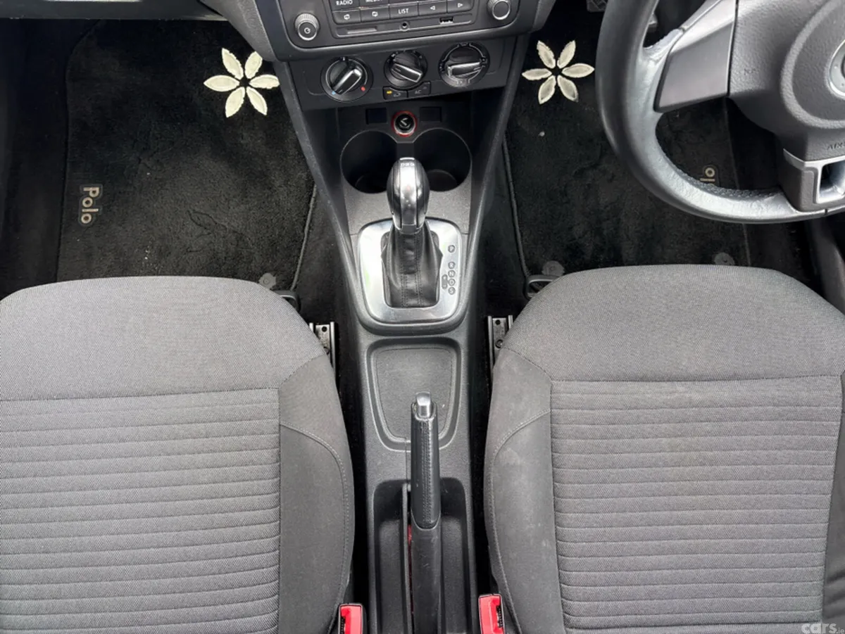 Volkswagen Polo Hatchback, Petrol, 2013, Red