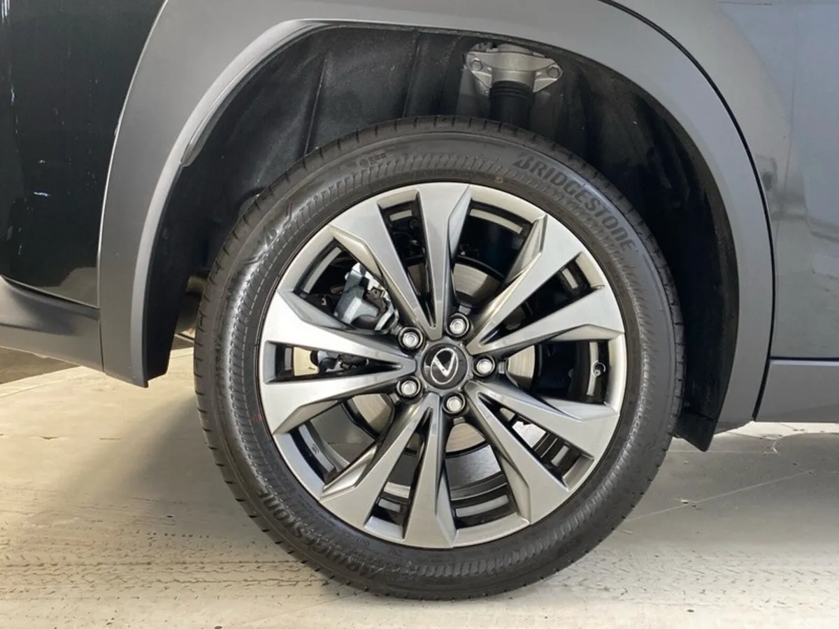 Lexus UX SUV, Petrol Hybrid, 2026, Black