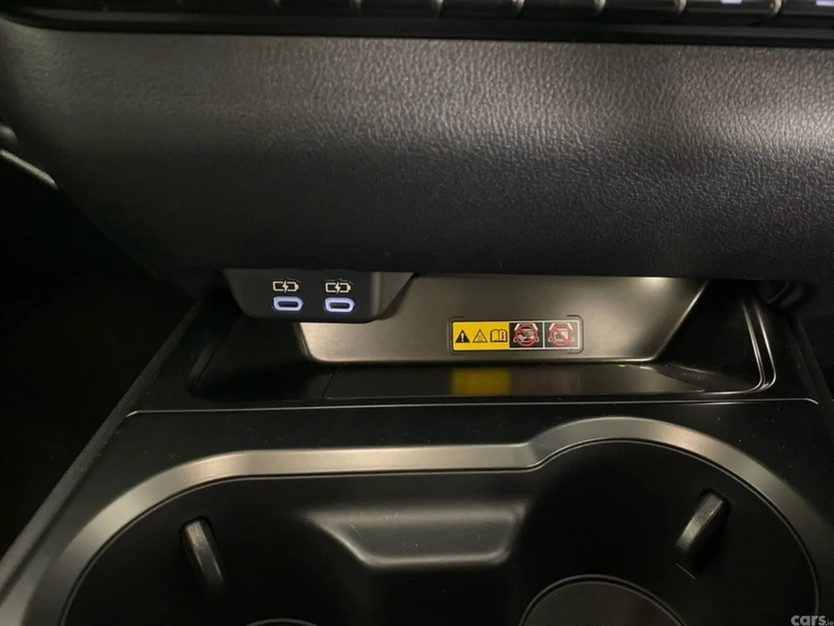 Lexus UX SUV, Petrol Hybrid, 2026, Black