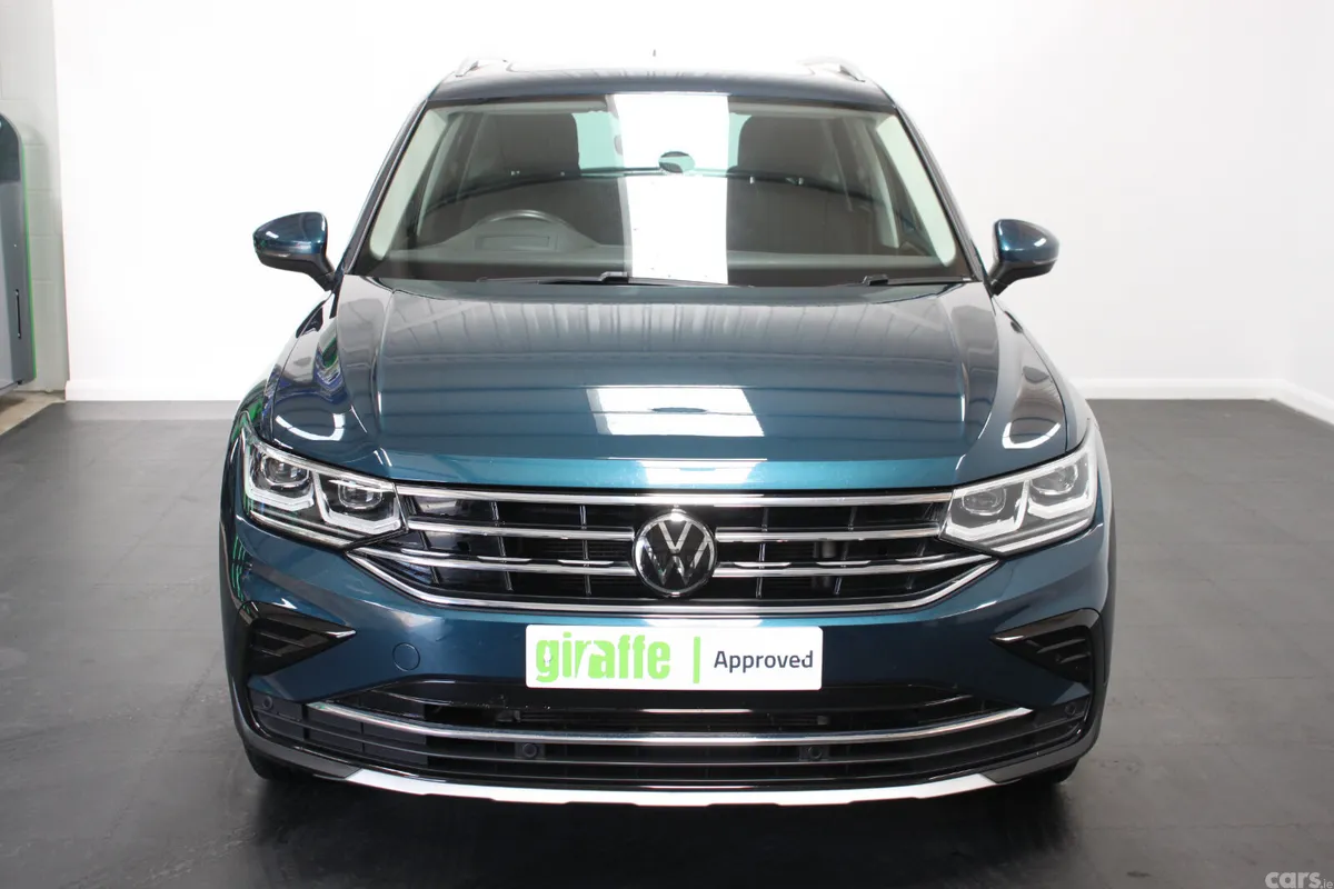 Volkswagen Tiguan SUV, Petrol, 2023, Blue