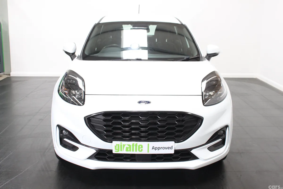Ford Puma SUV, Petrol Hybrid, 2023, White