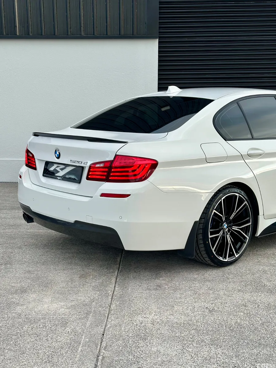 BMW 5-Series Saloon, Diesel, 2016, White