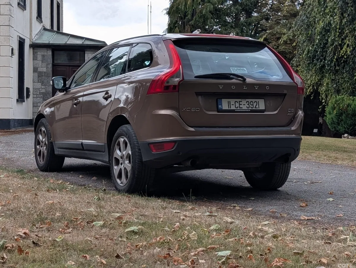 Volvo XC60 SUV, Diesel, 2011, Bronze