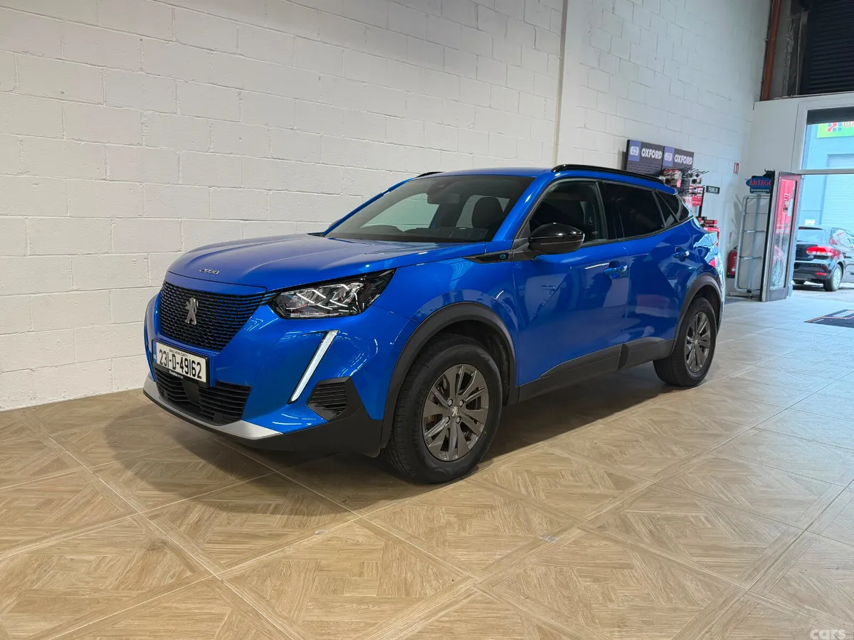 Peugeot 2008 SUV, Electric, 2023, Blue