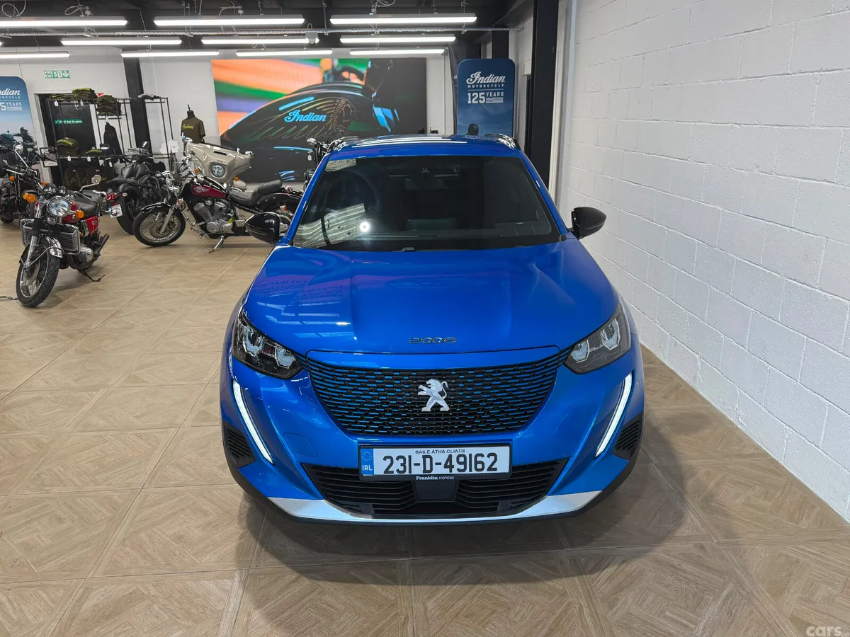 Peugeot 2008 SUV, Electric, 2023, Blue