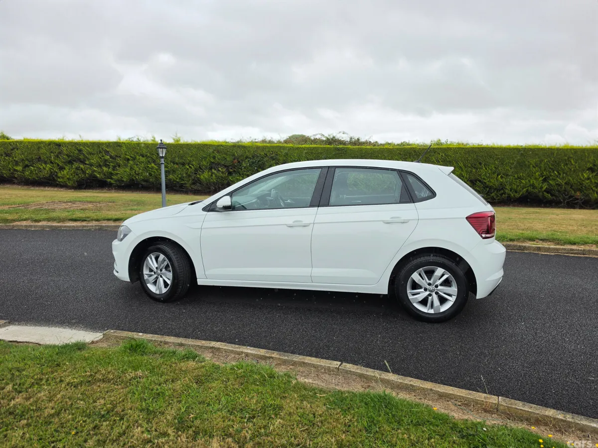 Volkswagen Polo Hatchback, Petrol, 2020, White