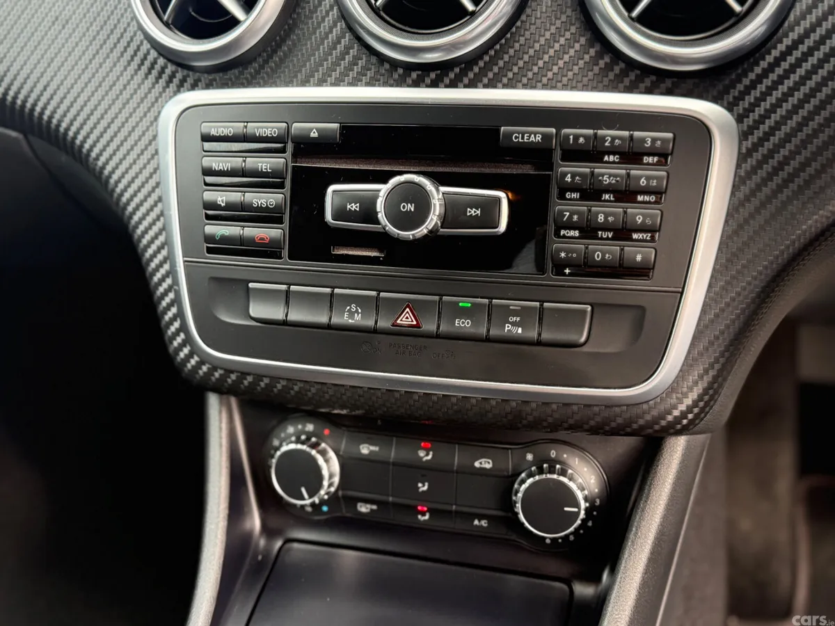 Mercedes-Benz A-Class Hatchback, Petrol, 2014, White