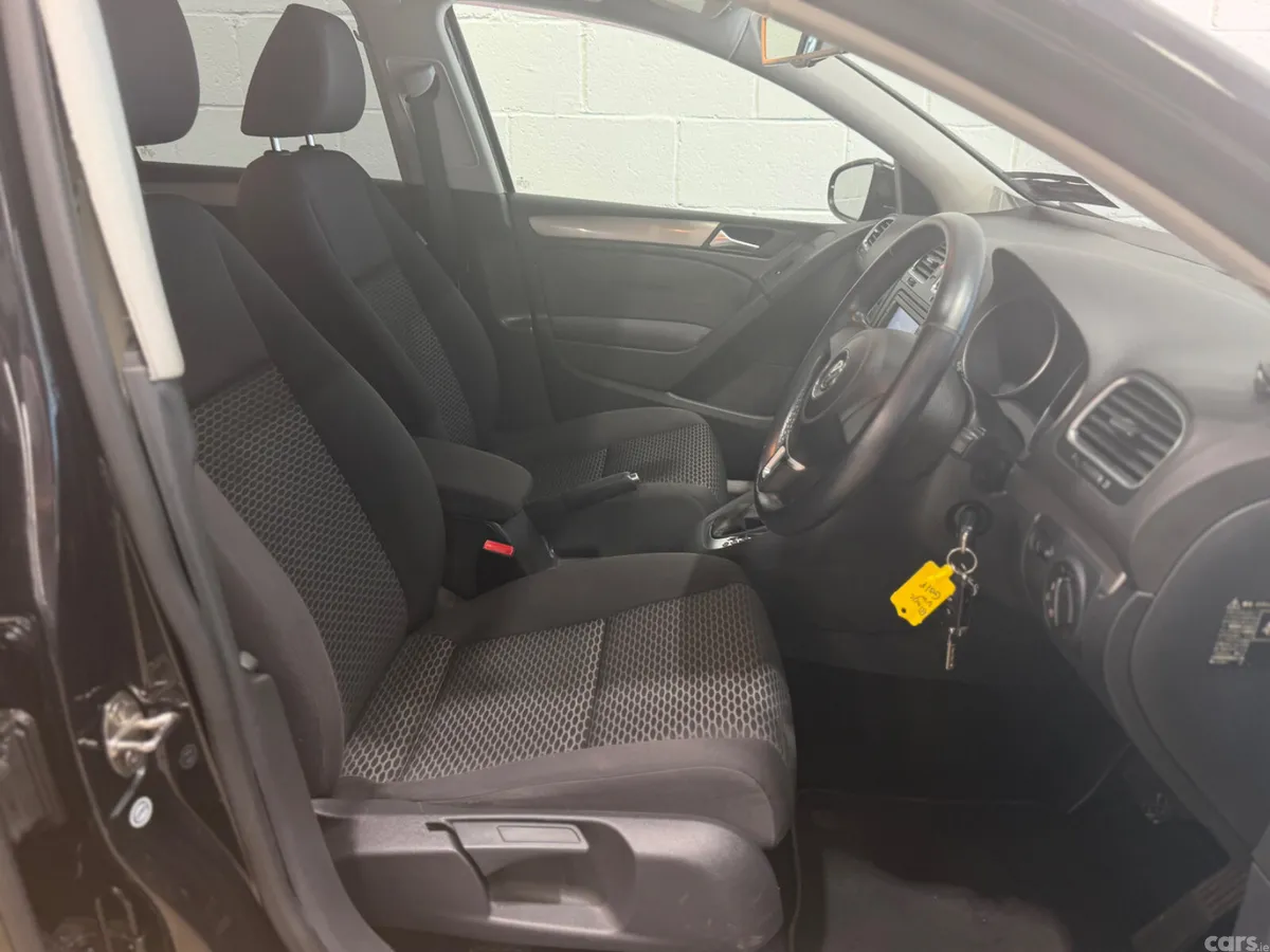 Volkswagen Golf Hatchback, Petrol, 2012, Black