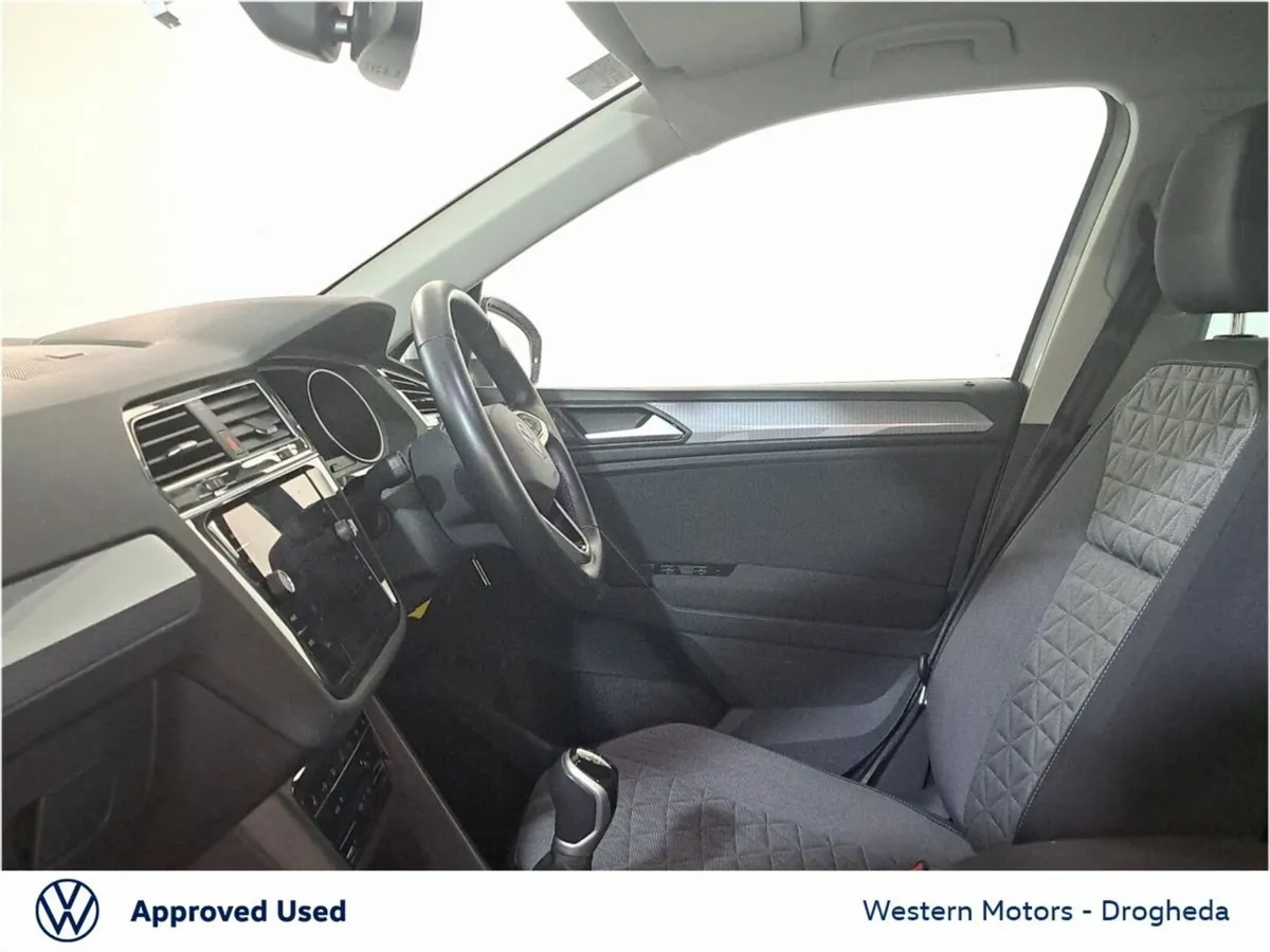 Volkswagen Tiguan SUV, Diesel, 2023, Silver