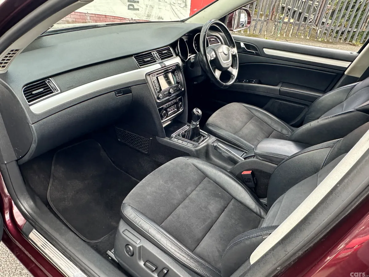 Skoda Superb Hatchback, Diesel, 2013, Other