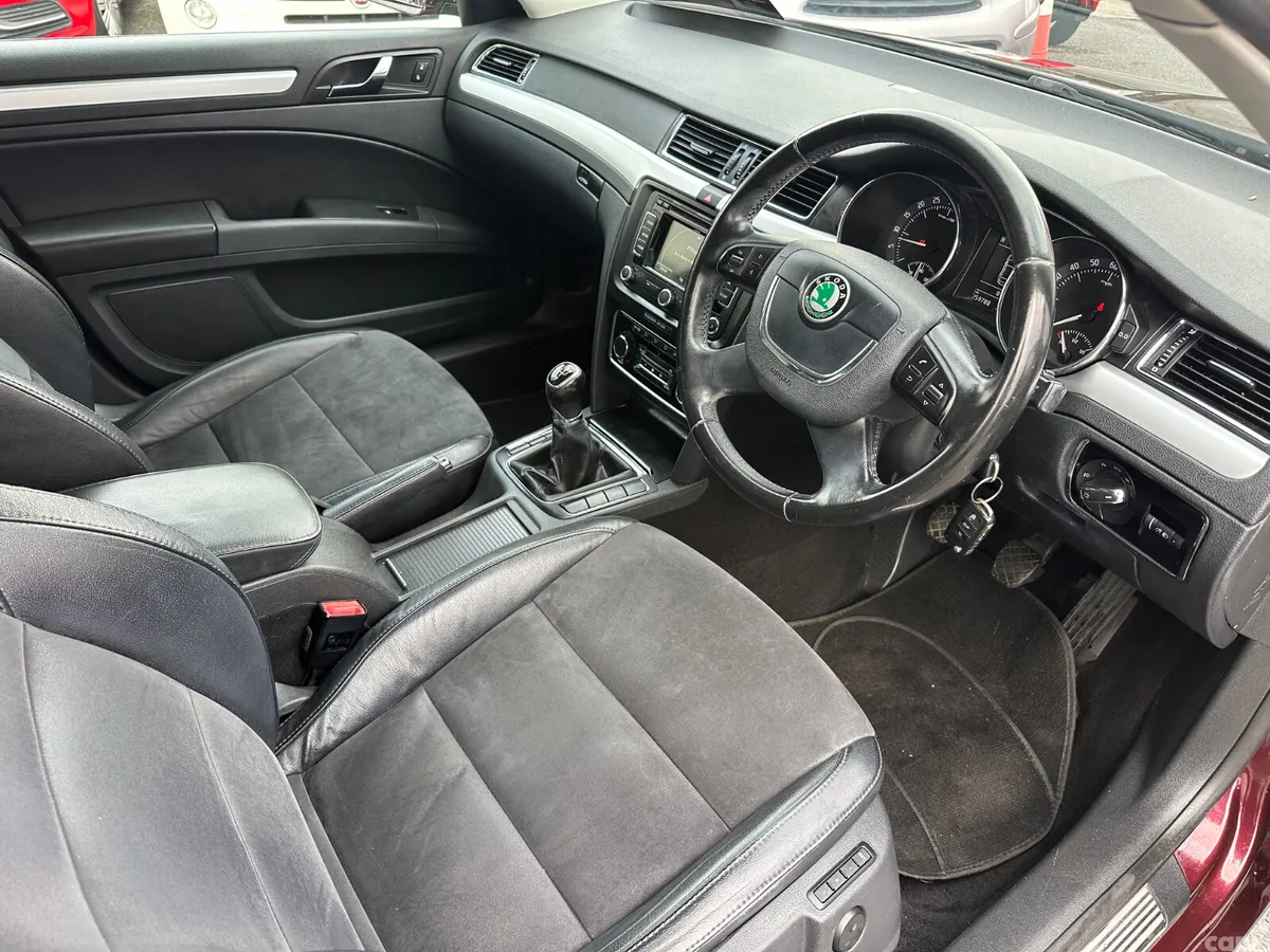Skoda Superb Hatchback, Diesel, 2013, Other