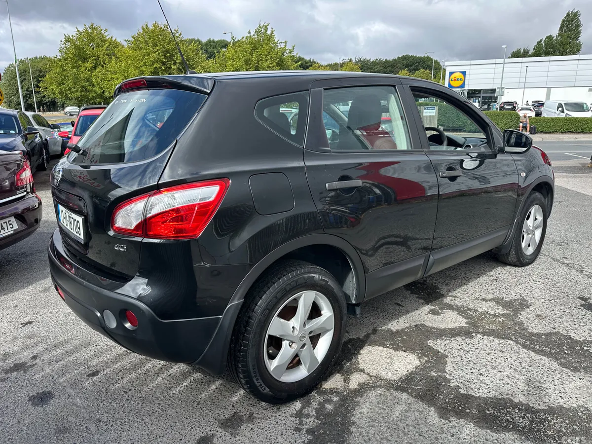 Nissan Qashqai Hatchback, Diesel, 2012, Black