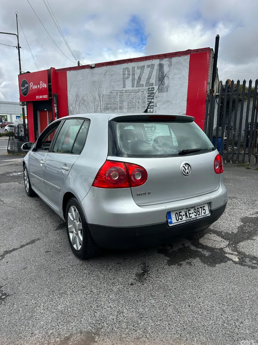 Volkswagen Golf Hatchback, Petrol, 2005, Silver