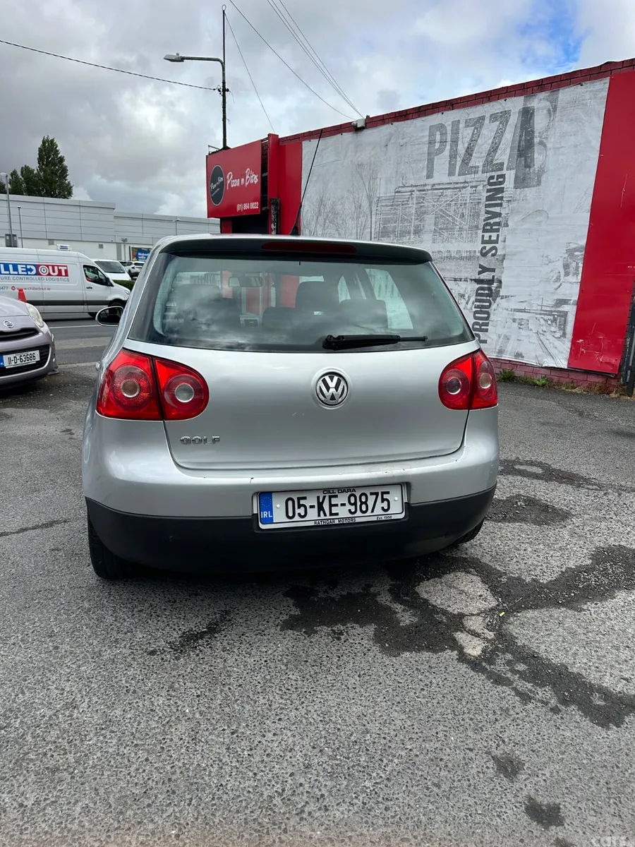 Volkswagen Golf Hatchback, Petrol, 2005, Silver
