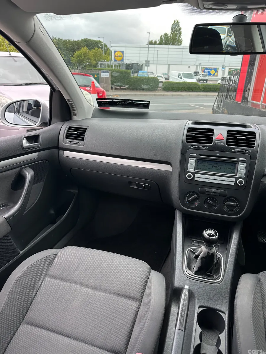 Volkswagen Golf Hatchback, Petrol, 2005, Silver
