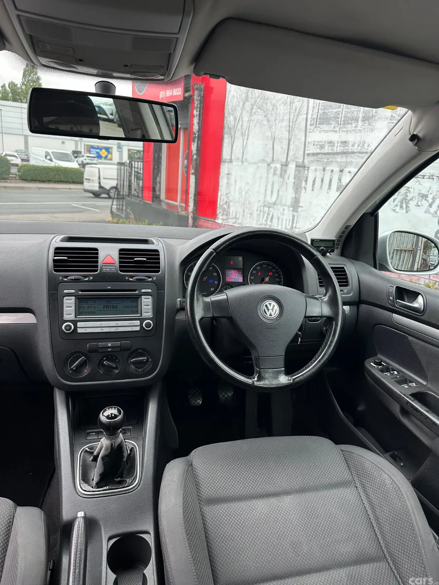 Volkswagen Golf Hatchback, Petrol, 2005, Silver