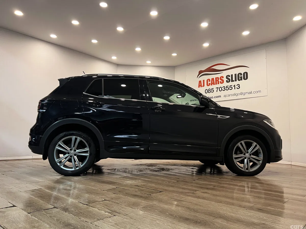 Volkswagen T-Cross Estate/Jeep, Diesel, 2020, Black