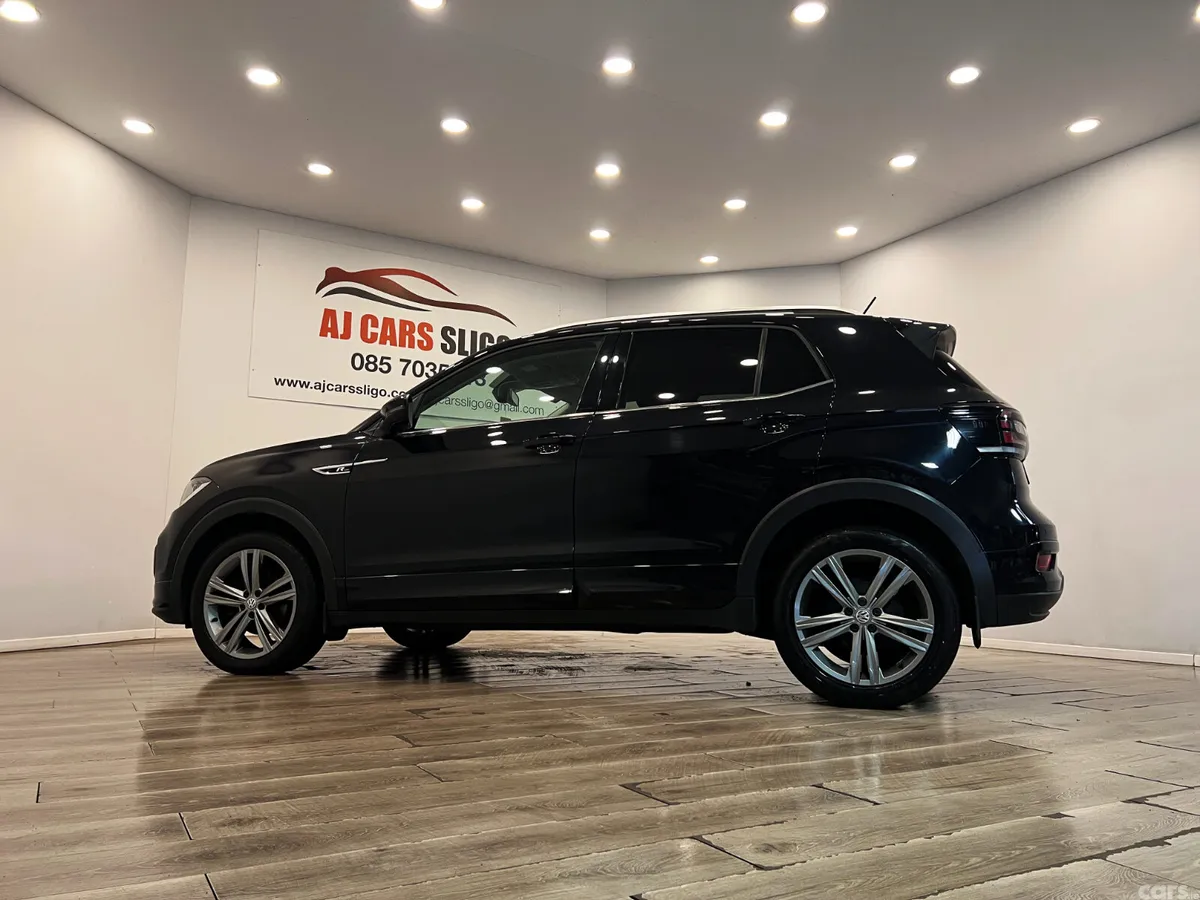 Volkswagen T-Cross Estate/Jeep, Diesel, 2020, Black