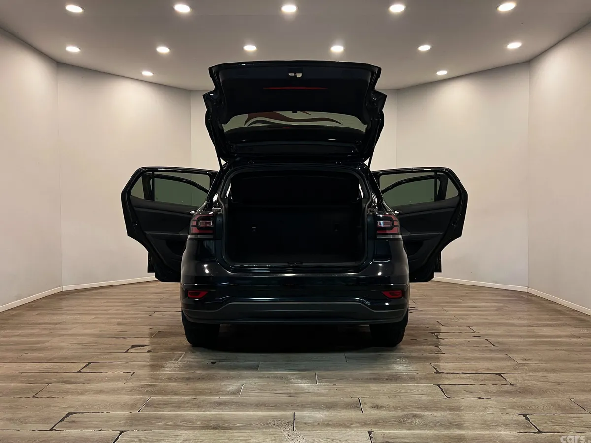 Volkswagen T-Cross Estate/Jeep, Diesel, 2020, Black