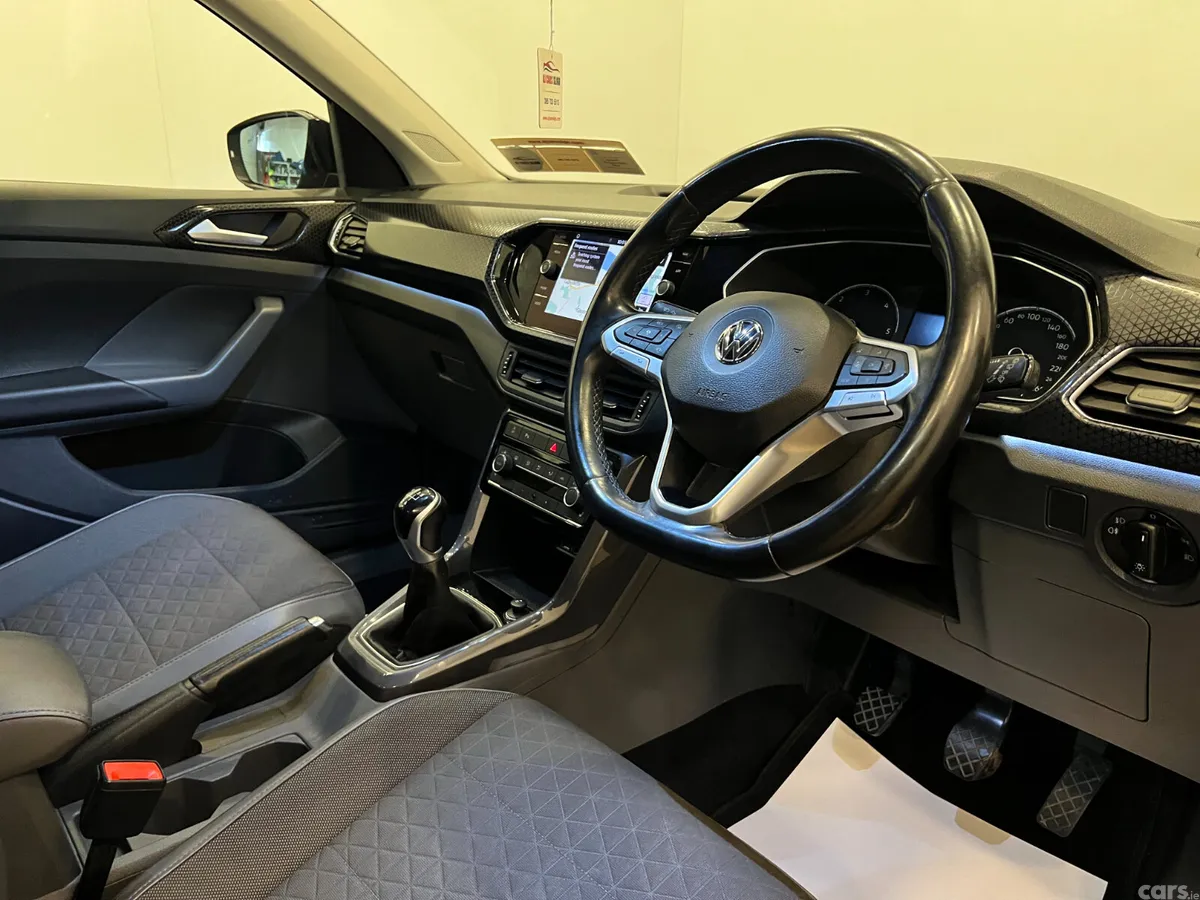 Volkswagen T-Cross Estate/Jeep, Diesel, 2020, Black