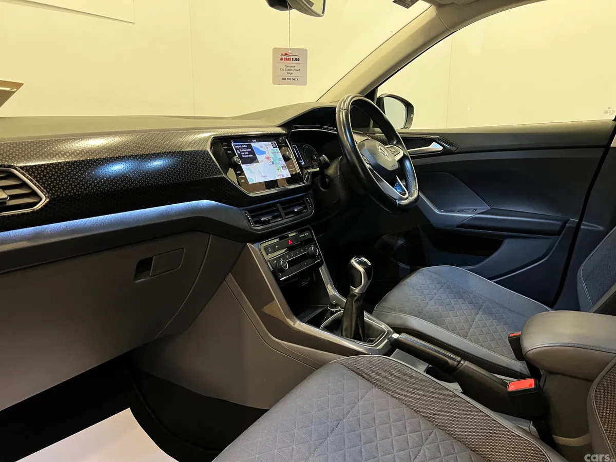 Volkswagen T-Cross Estate/Jeep, Diesel, 2020, Black