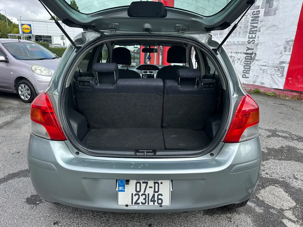 Toyota Vitz Hatchback, Petrol, 2007, Grey