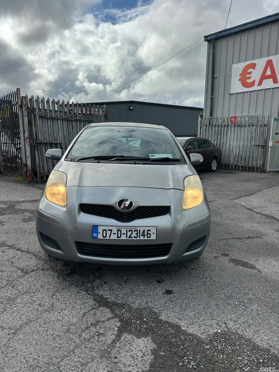 Toyota Vitz Hatchback, Petrol, 2007, Grey