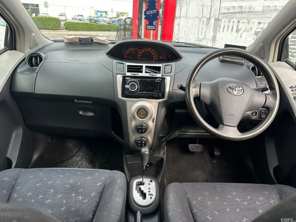 Toyota Vitz Hatchback, Petrol, 2007, Grey