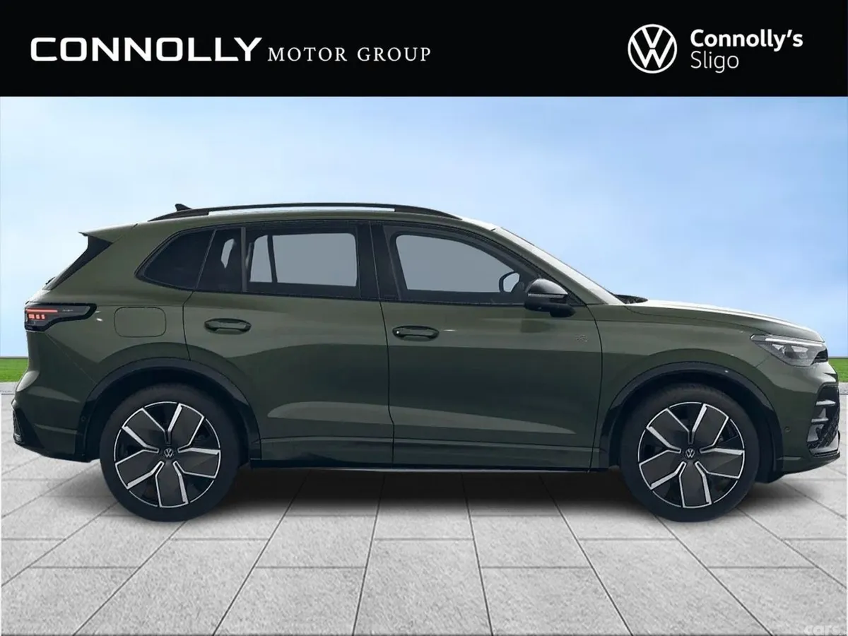Volkswagen Tiguan SUV, Diesel, 2027, Green