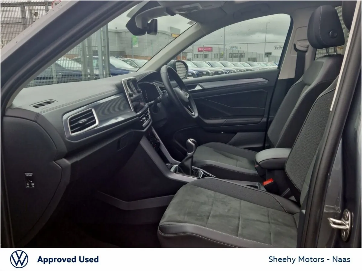 Volkswagen T-Roc SUV, Petrol, 2024, Grey
