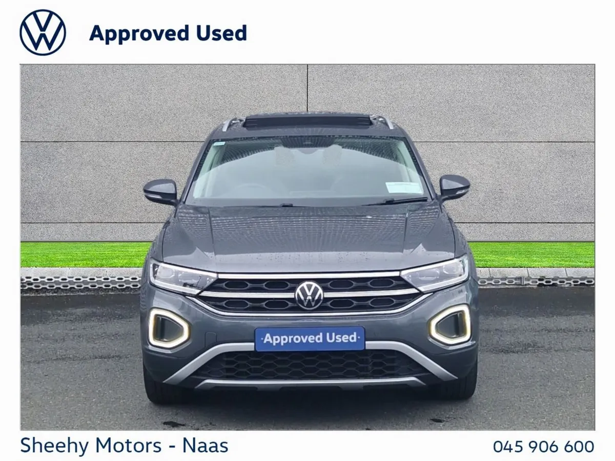 Volkswagen T-Roc SUV, Petrol, 2024, Grey