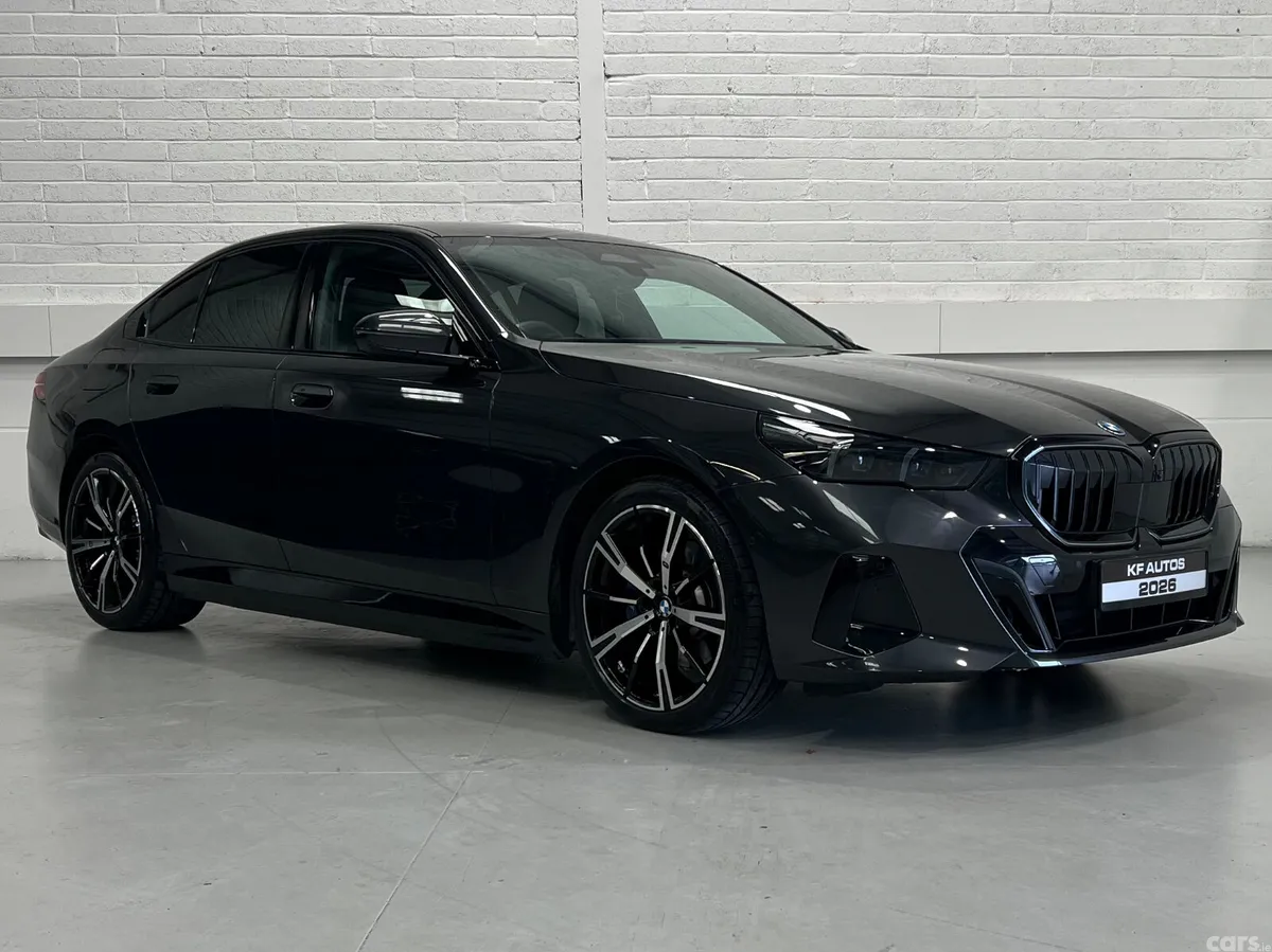 BMW 5-Series Saloon, Petrol Plug-in Hybrid, 2026, Grey