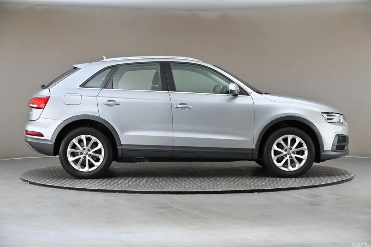 Audi Q3 SUV, Petrol, 2018, Silver