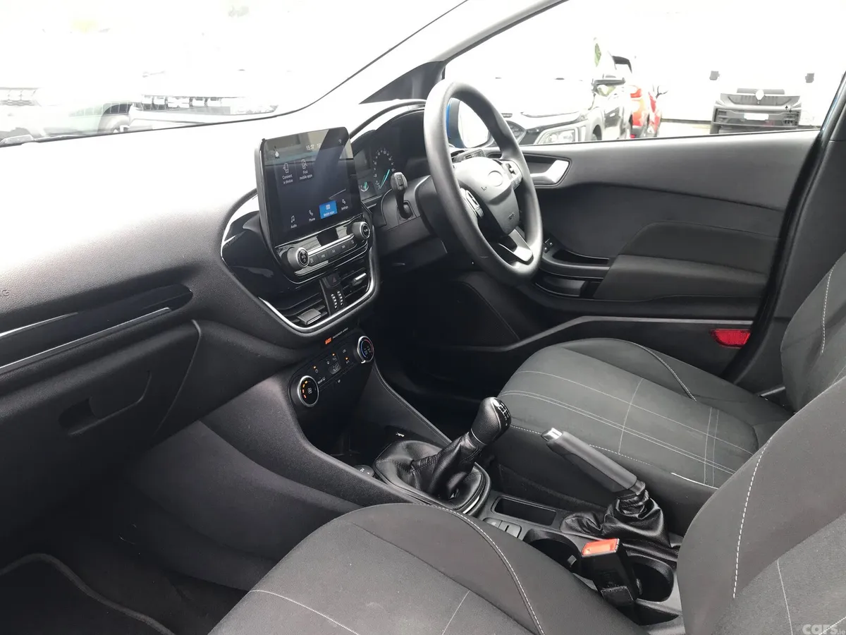 Ford Fiesta Hatchback, Petrol, 2020, Blue